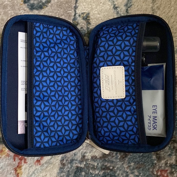 GLOBE-TROTTER Travel Bag - Picture 4 of 6